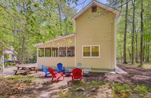 Thornhurst House | Fire Pit, Kayak & Gas Grill: Pocono Lake Home!