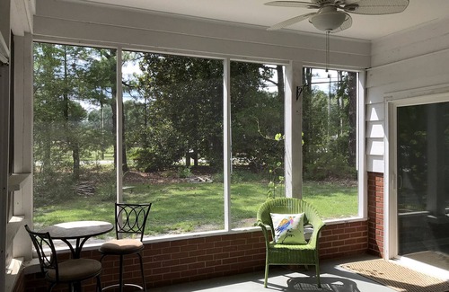 Southern Pines House | Fire Pit- Pool Table- 8 Beds- Midway House