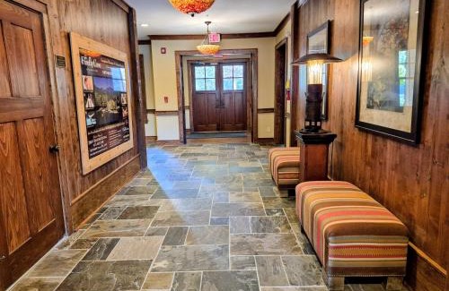 Firefly Cove Apartment | Firefly Cove #202