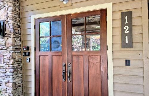 Firefly Cove Apartment | Firefly Cove #202
