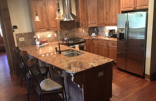 Lake Lure Condo | Firefly Cove Resort - Luxury Lakeview Condo