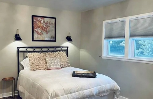 Columbia Other | FIREFLY CREEK Charming 3-bedroom farmhouse in delightful Columbia