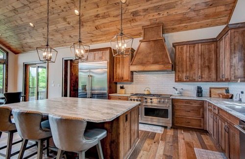 Banner Elk Cabin | Firefly Springs at Eagles Nest - 2024 Luxury with 6 king suites, hot tub, views, pets