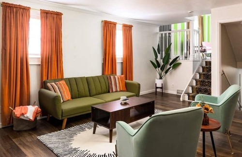 South Westminster House | Firepit & Pool! 4 King Beds 15 Mins to DT Denver