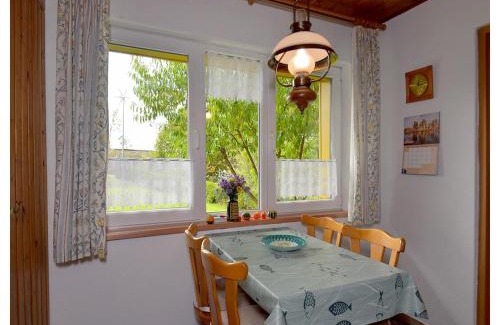 Steinbach-Hallenberg House | Fireplace Stay with Views