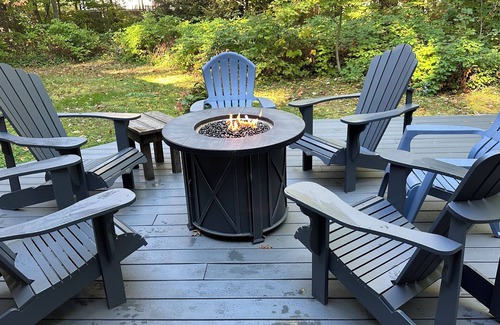 Essex Junction House | Fireplace, One-Floor in Quiet Neighborhood Home - whole house for you