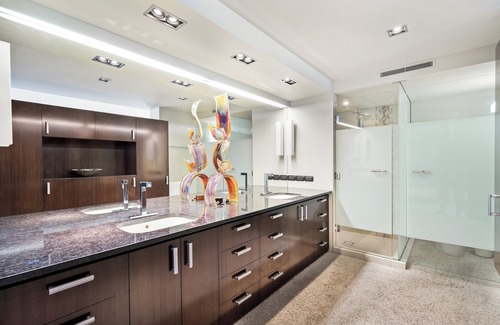 Ngaio Bay Cabin | Fireplace Suite - Ocean Views & Beach