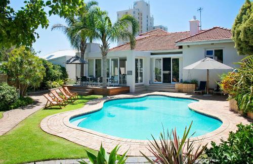 Summerstrand House | First Avenue Guesthouse