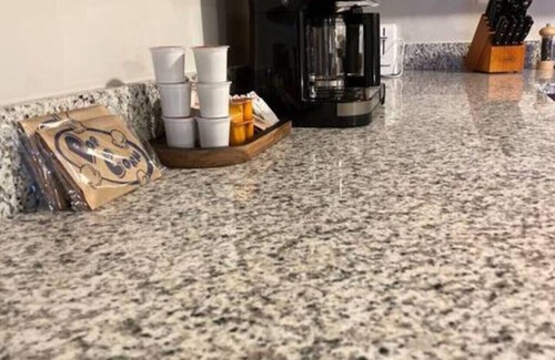 Western Branch North Apartment | First Class Lvng - 2BR, 2BA, cool/cozy