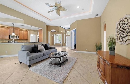 North Port House | First come first serve