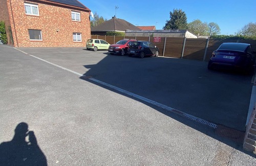 Saint-Amand-les-Eaux Apartment | First floor studio 2.5kms from Saint Amand les Eaux town center