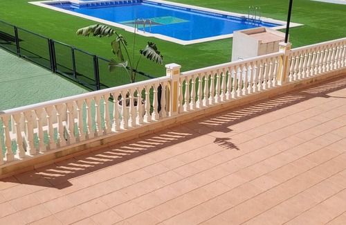 Mar de Cristal Apartment | First floor apartment with palm garden and pool near the beach