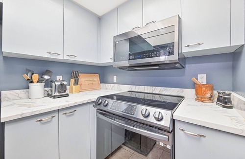 Biggar Condo | First Floor Cross Creek Condo with Golf!