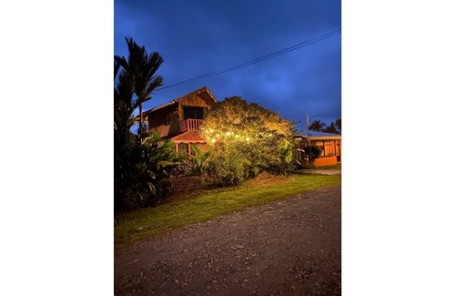 Cahuita House | First Floor Loft Cabin within walking distance of the ocean