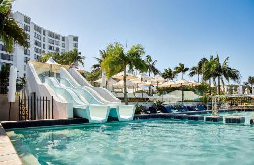 Umhlanga Hotel | First Group Breakers Resort - Official