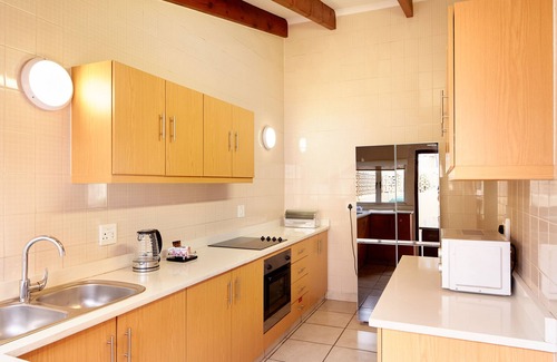 Shaka's Rock Apartment | First Group Chaka Rock Chalets