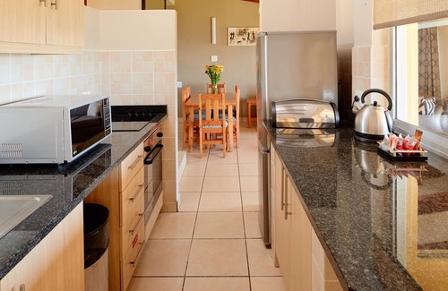 Shaka's Rock Apartment | First Group Chaka Rock Chalets