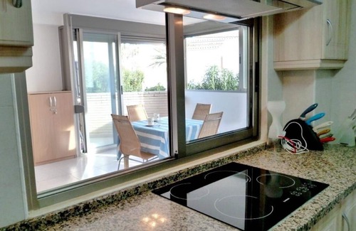 Molinell Apartment | FIRST LINE BEACH APARTMENT WITH SEA VIEWS. WIFI.