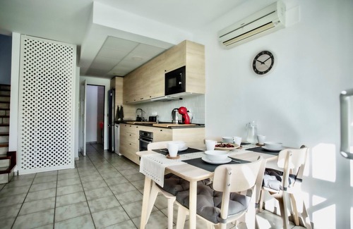 Pasito Blanco House | First line holiday house in the exclusive and private marina of Pasito Blanco.