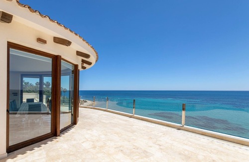 Coveta Fuma House | First line Villa Irene with amazing sea -and coast views!