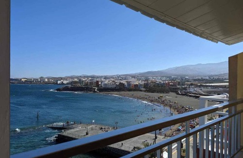 Telde Apartment | FIRST LINE WITH LARGE TERRACE