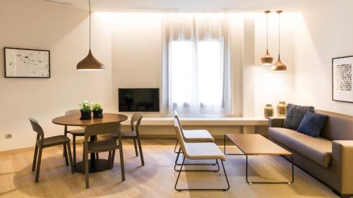 El Raval Apartment | Fisa Rentals Ramblas Apartments