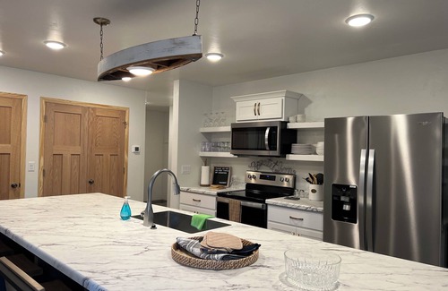 Fish Creek House | Fish Creek family retreat! A peaceful 6 bed/3 bath newly built home.