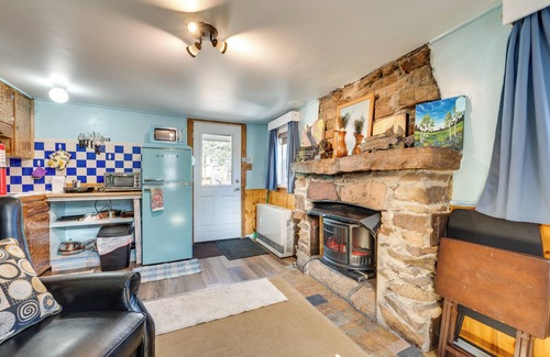 Drake Cabin | Fish, Hike & Unwind: Drake Cabin w/Hot Tub!