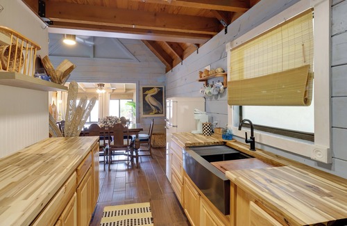 Okeechobee Cabin | Fish On-Site: Okeechobee Cabin w/Pool Access