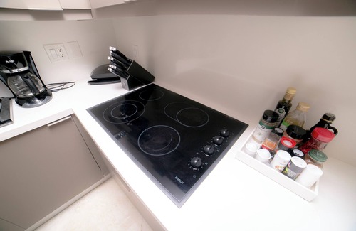 Miami Beach Apartment | Fisher Island - Charming 2-bedroom apartment in welcoming Miami Beach, AC, WiFi