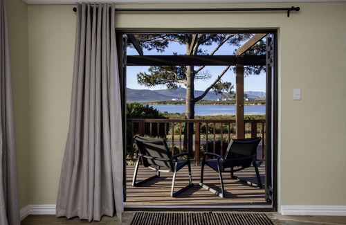 Fisherhaven Apartment | Fisherhaven - Four Bedroom Apartment, Sleeps 8
