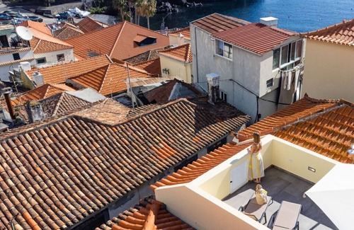 Camara de Lobos House | Fisherhouse23 Comfortable holiday residence