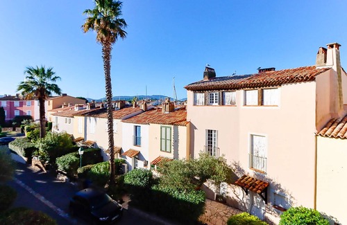 Port Grimaud House | Fisherman house with 4 bedrooms in Port Grimaud - Terrace, A/C, Mooring