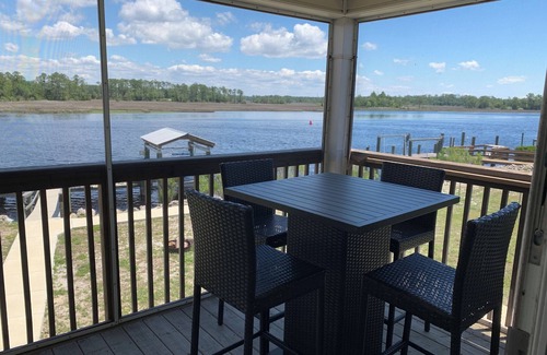 Carrabelle House | Fisherman's access and relaxation in a 2BR 2BA on River with Dock, Pet friendly!