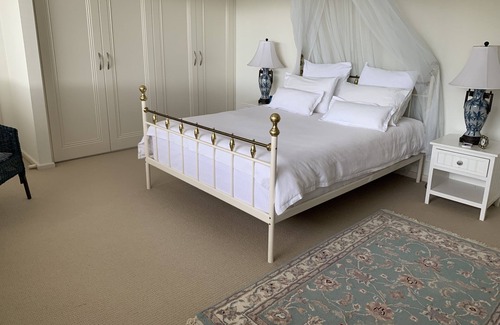 Maianbar House | FISHERMAN'S BAY BUSH COTTAGE