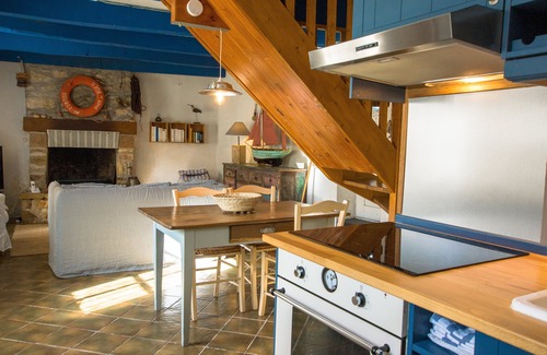 Crozon House | Fisherman's cottage with patio and enclosed garden , Free Wifi