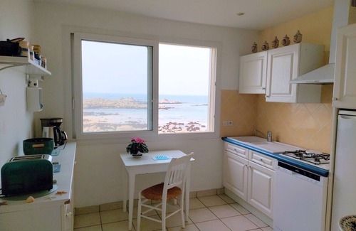 Plouescat House | Fisherman's House in Brittany by the Sea