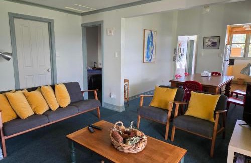 Queenscliff House | Fishermans Cottage