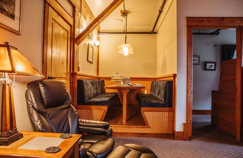 Sitka House | Fishermans Quay South Bunkhouse