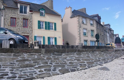 Cancale Apartment | Fishermen's house sea view 2nd floor