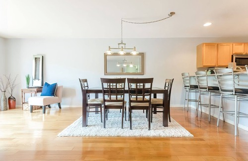 The Woods House | Fishhook Cluster on the Lake Townhome, 3 Decks to Enjoy Nature and Lake Views