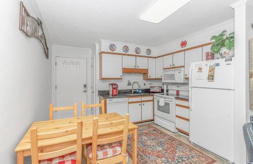 Gulf Stream Estates Apartment | Fishing Dock, Trailer Parking, Gated, Beach Access