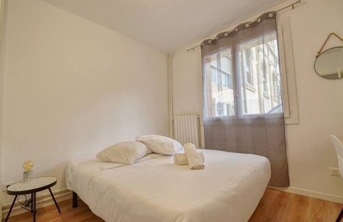 Les Cinq Avenues Apartment | FISSIAUX - Agréable T4 Nid douillet de Lonchamp