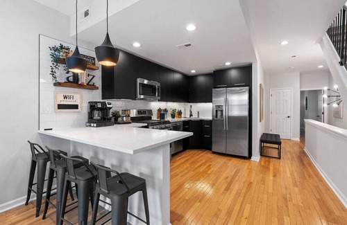 Southwest Center City Apartment | Fitler Square GEM - 3 Bedrooms!