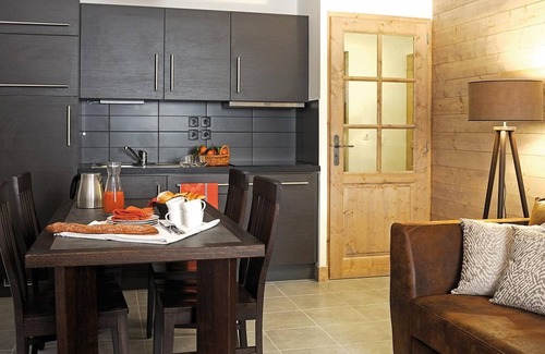 Les Gets Apartment | Fitness, swimming pool, sauna, hammam, terrace, balcony, tv, ski locker, 27-36m², Les Gets