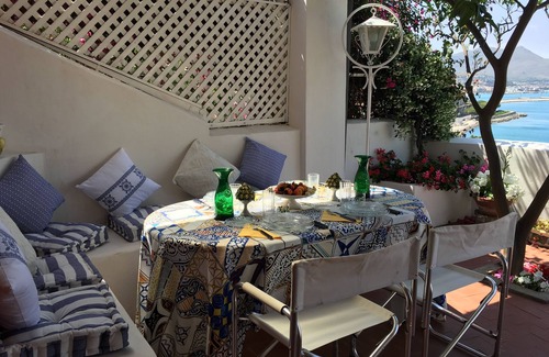 Gaeta Apartment | Fittasi Renovated apartment in a panoramic position at Gaeta Medievale