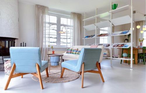 Lemmer House | Five Bedroom Awesome Home In Lemmer