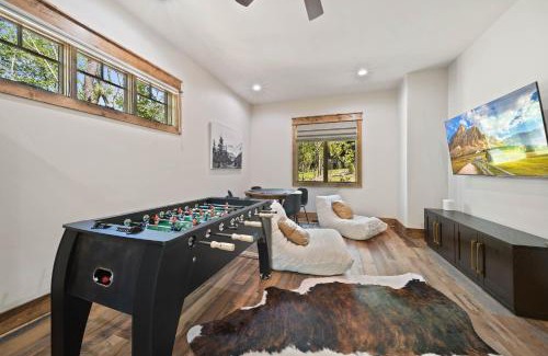Banner Elk Villa | Five Fox Den