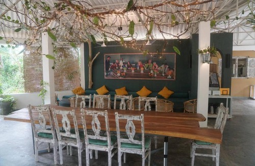 Morakatiyara Hotel | FIVE