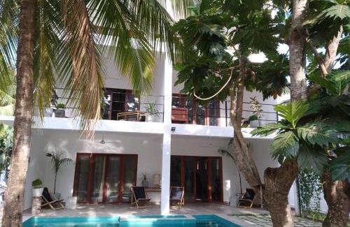 Morakatiyara Hotel | FIVE